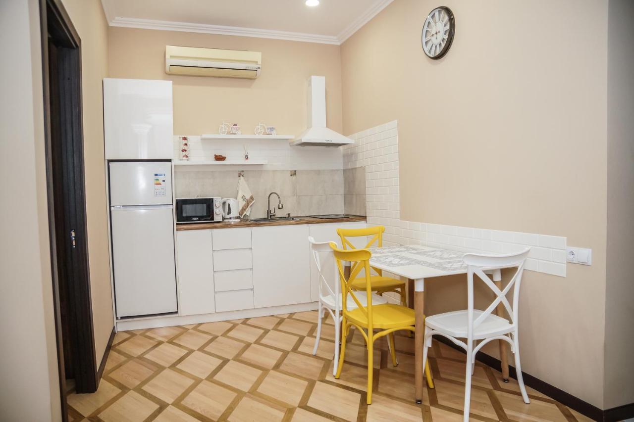 Nice Apartments Tbilisi Eksteriør bilde